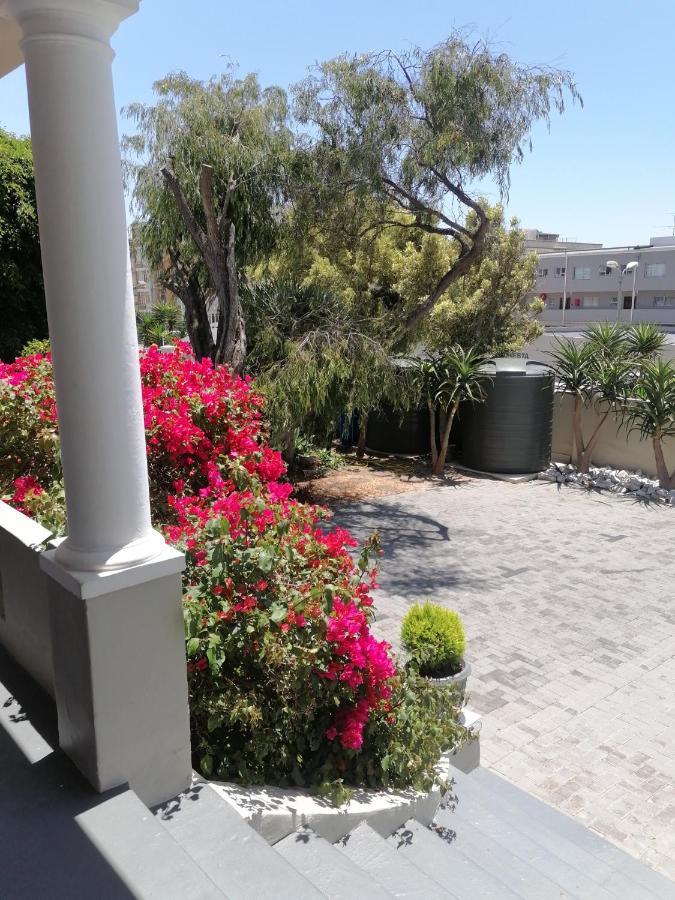 Conifer Beach House Port Elizabeth Exterior photo