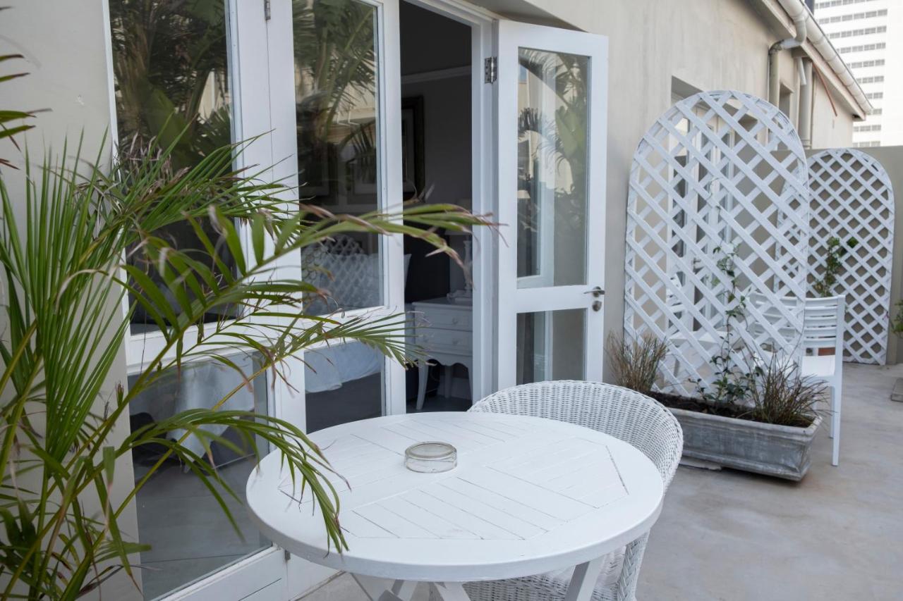 Conifer Beach House Port Elizabeth Exterior photo